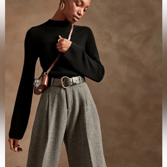 NWT Merino Black Cut Out Sweater - Picture 3 of 4